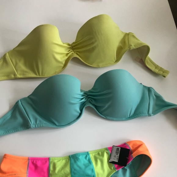 Victoria’s Secret swimsuit bundle 34C top - Picture 3 of 3